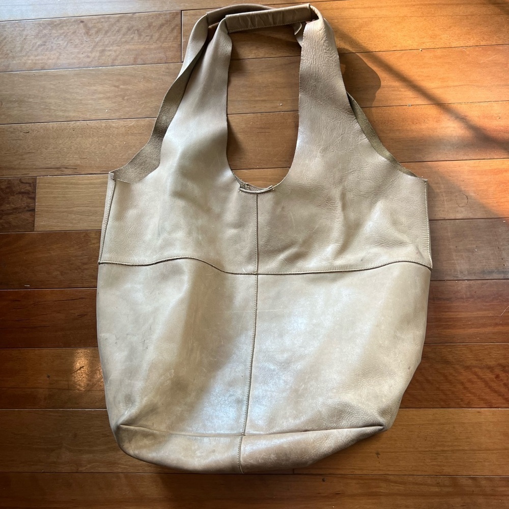 Banana Republic Factory / GAP Vegan Suede Lotus Tote Biscotti Color - Picture 2 of 14